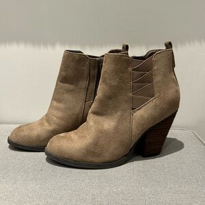 Mix No. 6 ankle boots booties